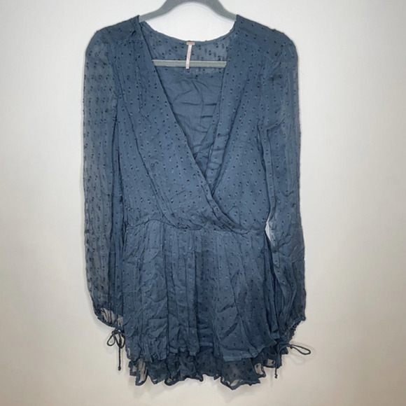 FREE People Daliah Green Jade Textured Daliah Long Sleeves Peasant Mini Dress XS - Picture 2 of 16